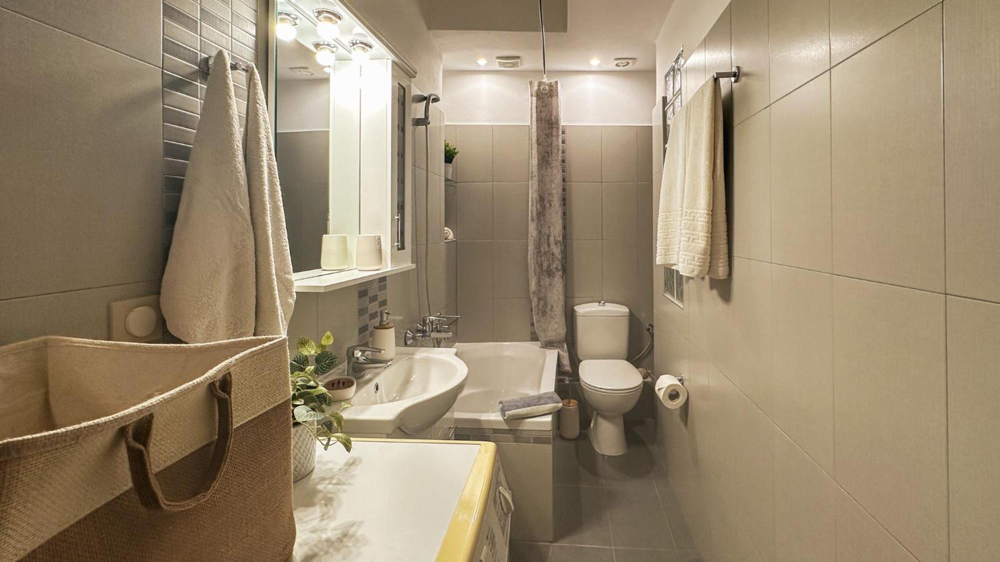 Agora Apartment ปีตาโกเรโย ภายนอก รูปภาพ